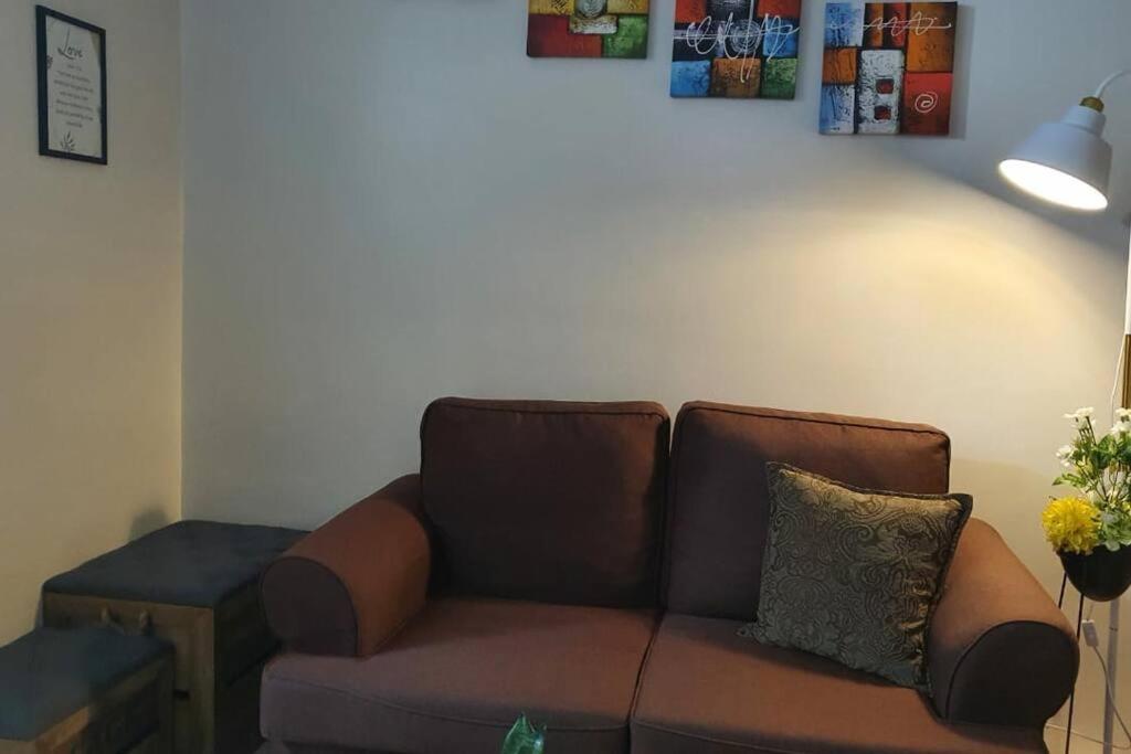 Cherolds Place Lovely 1 Bedroom Condo With Balcony มะนิลา ภายนอก รูปภาพ